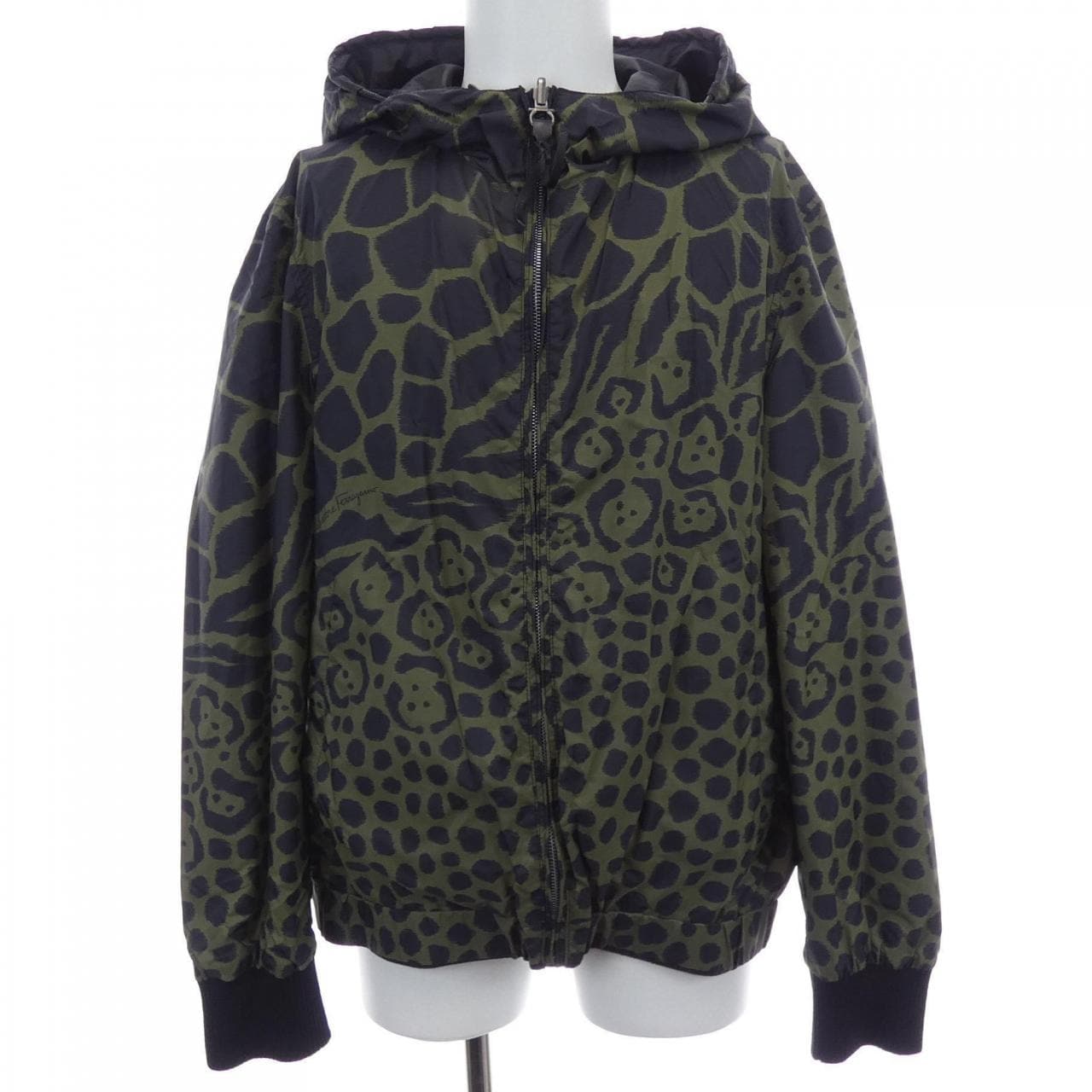 サルヴァトーレフェラガモ SALVATORE FERRAGAMO ブルゾン