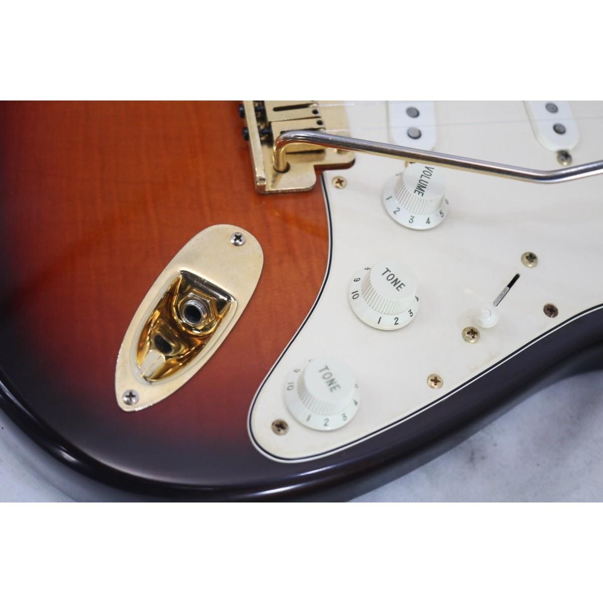 ＦＥＮＤＥＲ　　５０ＴＨ　ＡＮＮＩＶ　ＳＴＡＮＤＡＲＤ　ＳＴＲＡＴ