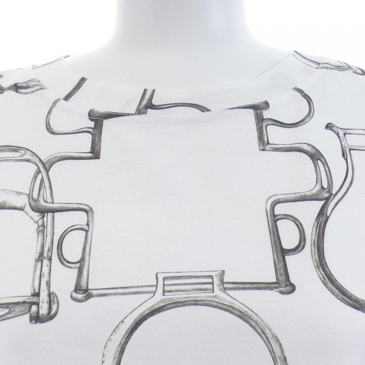 エルメス HERMES *07-7712. Tシャツ