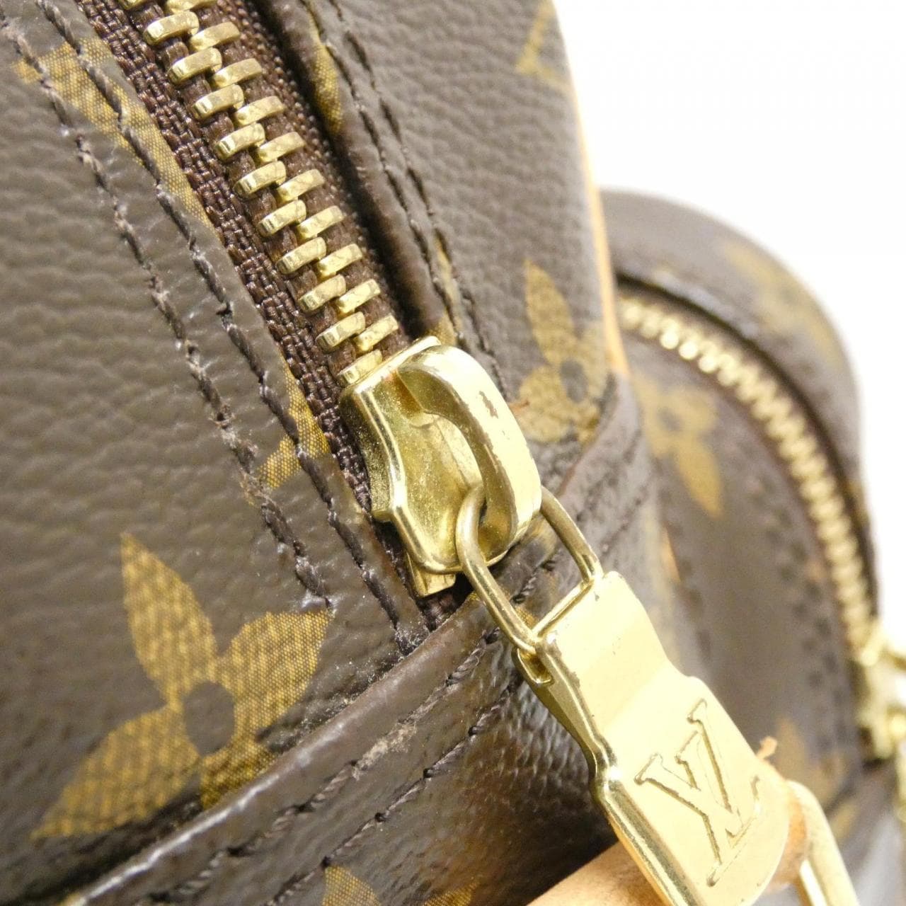 LOUIS VUITTON Monogram Nile M45244 單肩包