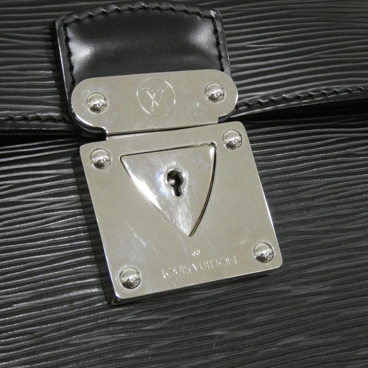 ルイヴィトン エピ ブリーフケース ロブスト 41-2 M54542 バッグ