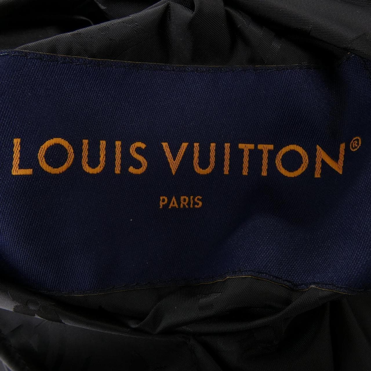 ルイヴィトン LOUIS VUITTON モノグラム リバーシブル ウインドブレーカ- HSB47WMO6 ジャケット