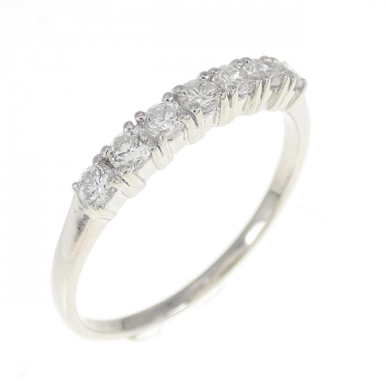 pt Diamond ring