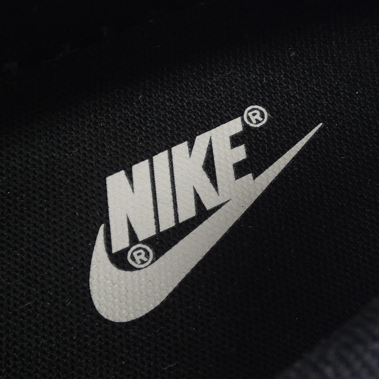 ナイキ NIKE DD3363-100 スニーカー