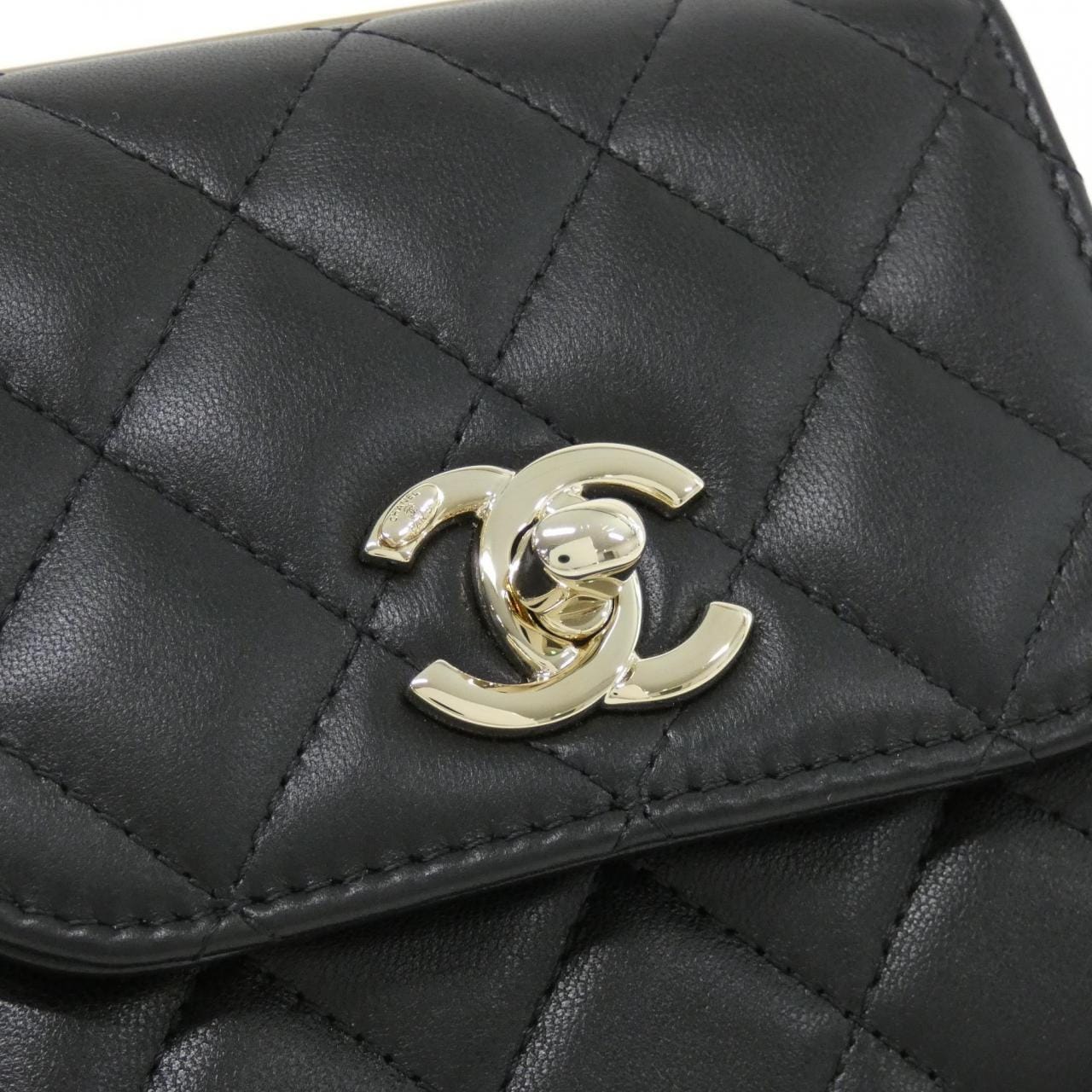 シャネル 81633 ショルダーバッグ