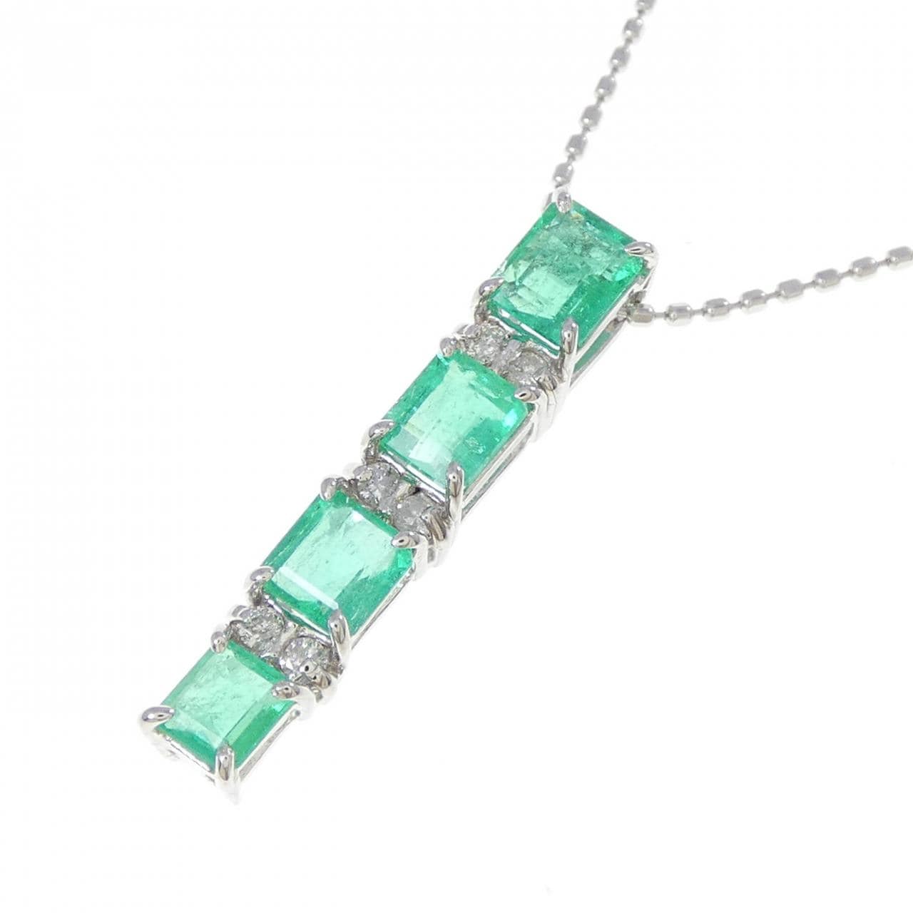 K18WG エメラルド ネックレス 0.93CT
