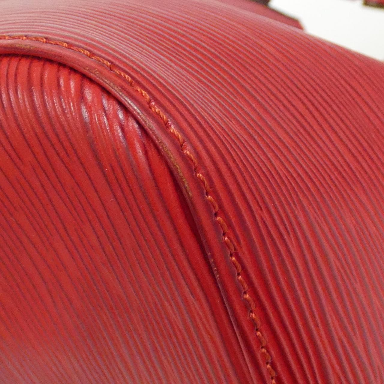 ルイヴィトン エピ プチ ノエ M44107 ショルダーバッグ