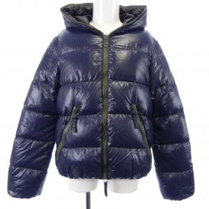 デュベティカ DUVETICA ダウンジャケット