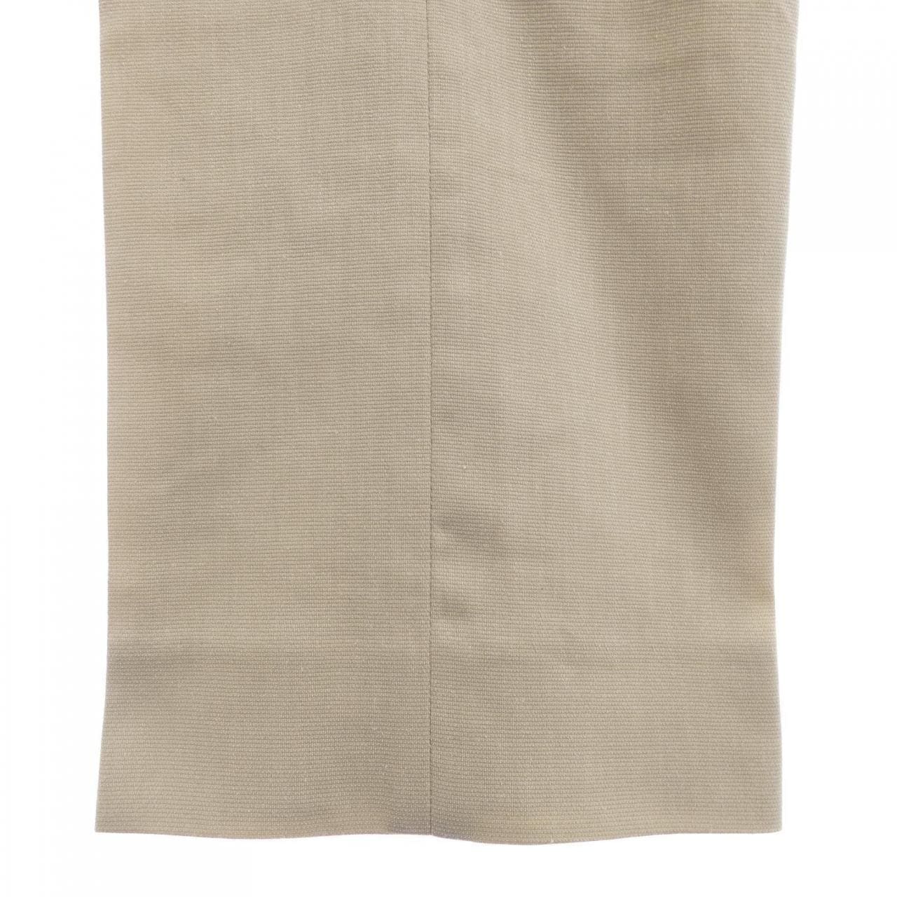 アクアスキュータム Aquascutum パンツ