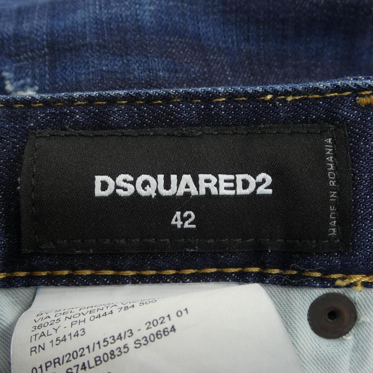 ディースクエアード DSQUARED2 S74LB0835 ジーンズ