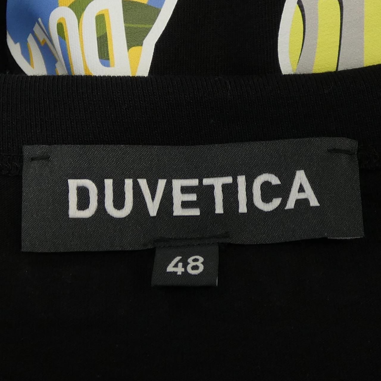 デュベティカ DUVETICA VXRT43131 Tシャツ
