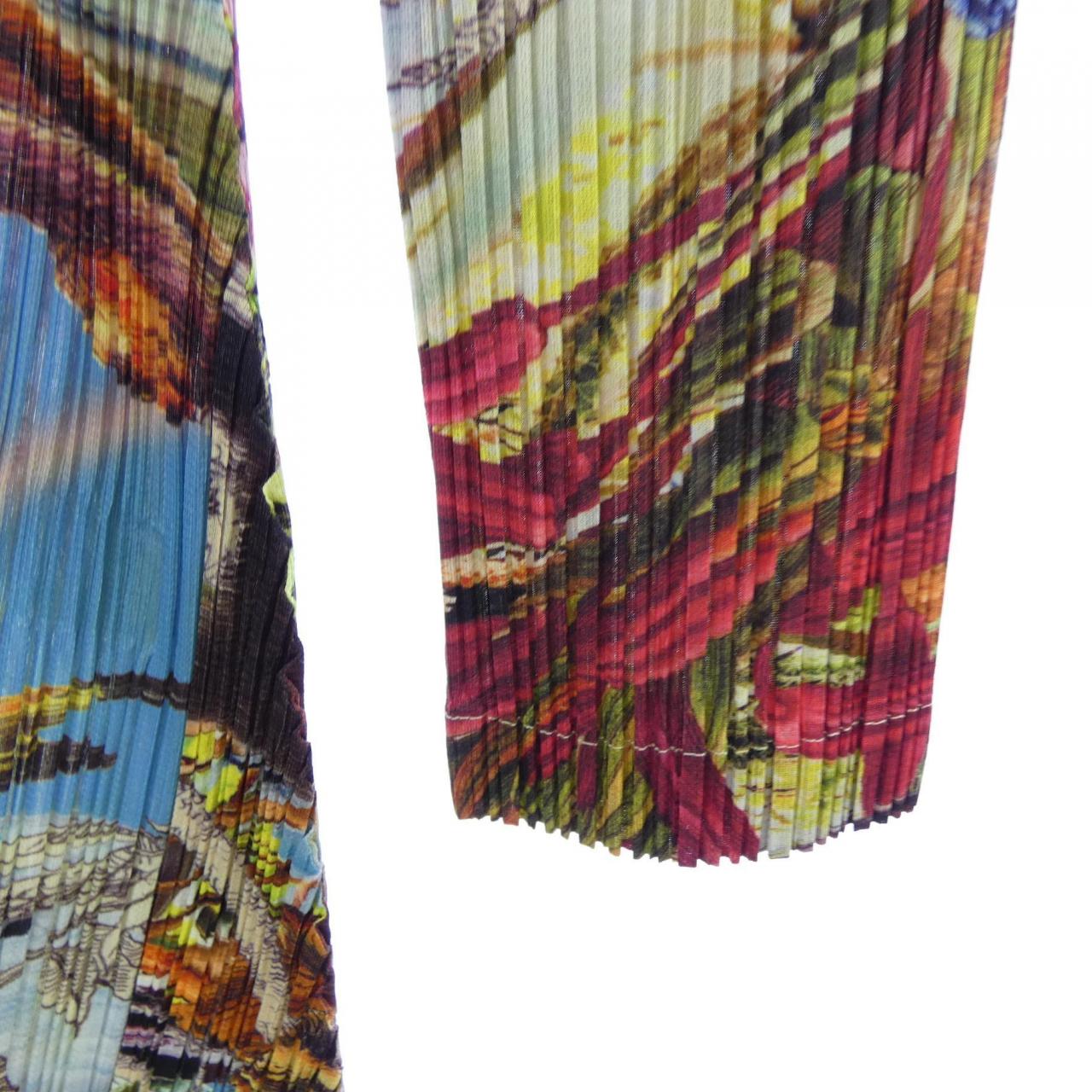 プリーツプリーズ PLEATS PLEASE 2023 AURORA JUNGLE PP33JT721 7578118 ワンピース