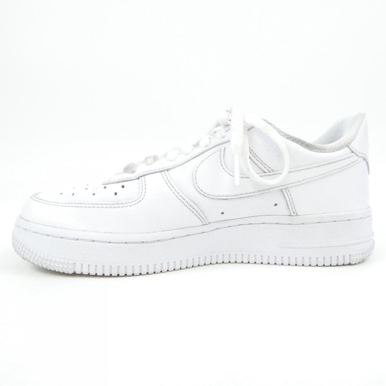 ナイキ NIKE スニーカー