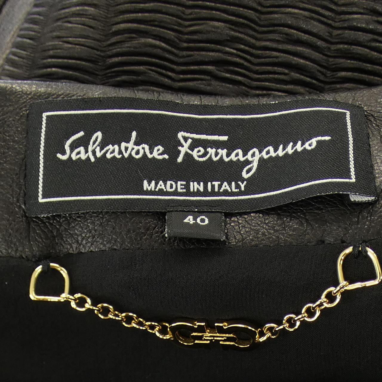 サルヴァトーレフェラガモ SALVATORE FERRAGAMO レザージャケット