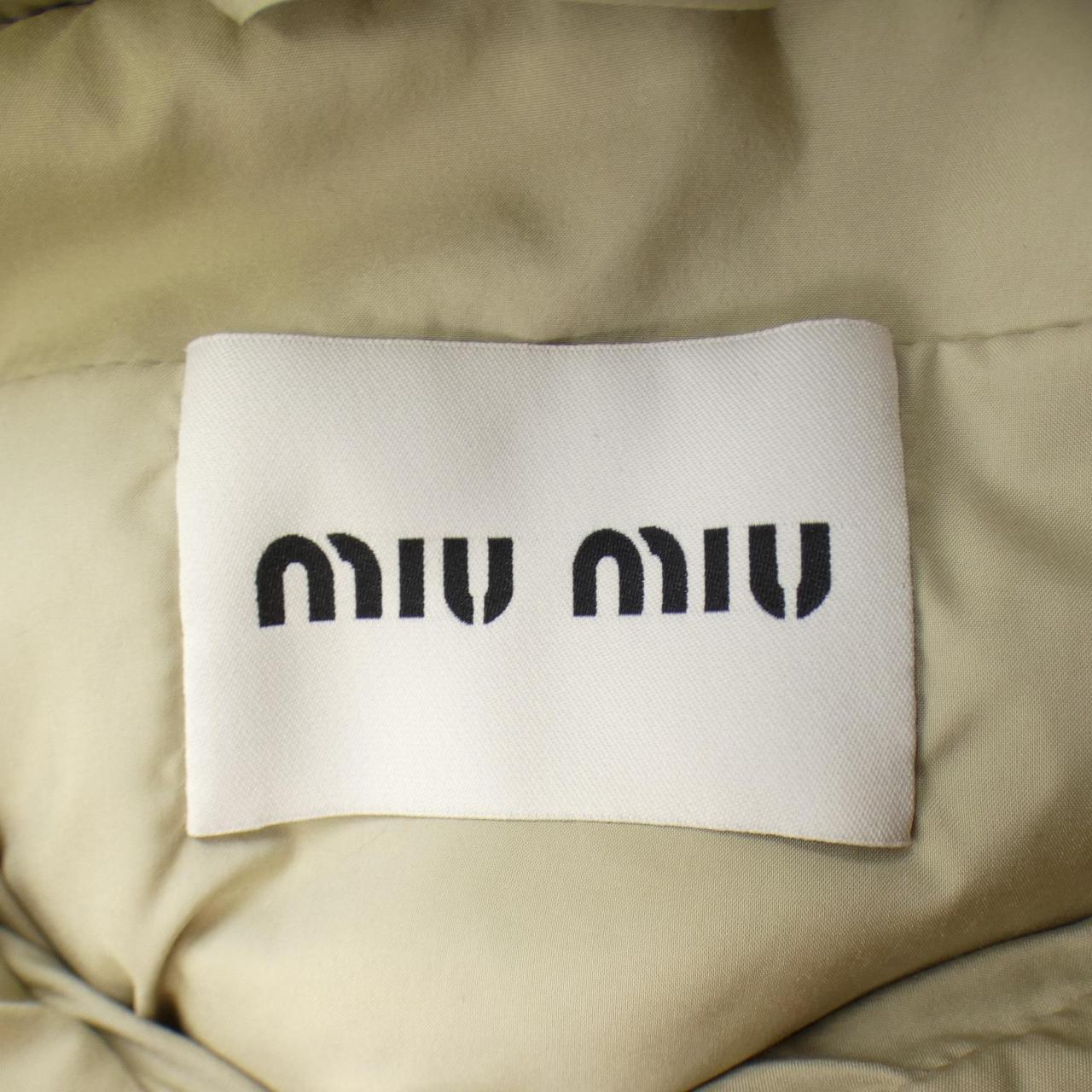 ミュウミュウ MIU MIU テクニカルポンシー ML1111 SOOO 158A ダウンジャケット