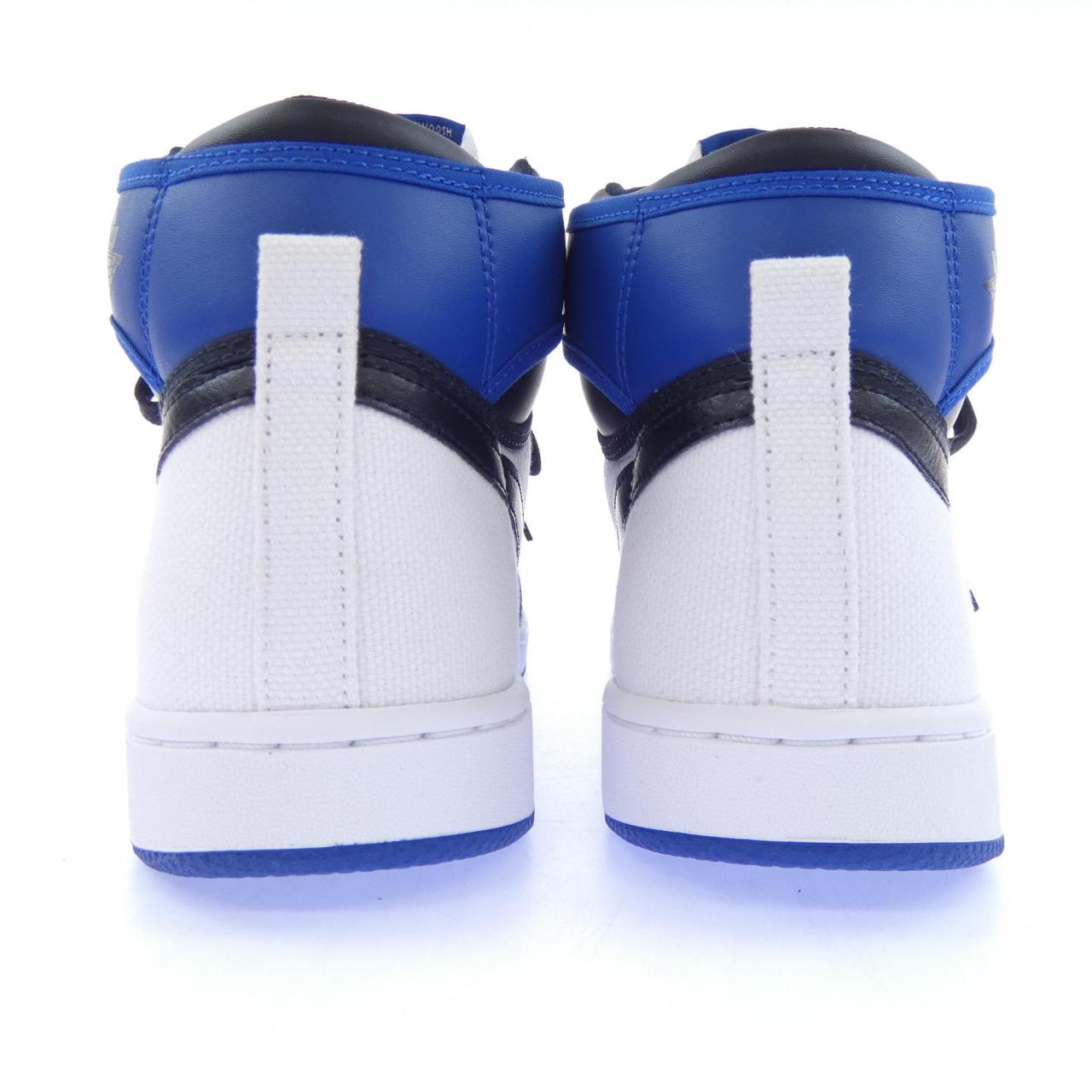 ナイキ NIKE DO5047-401 スニーカー