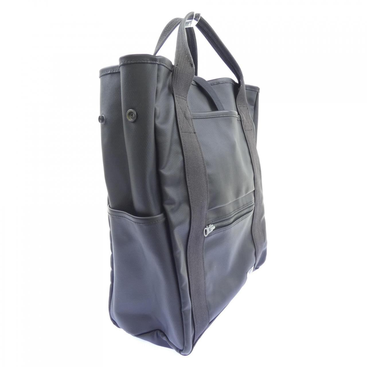 LUGGAGE LABEL BACKPACK
