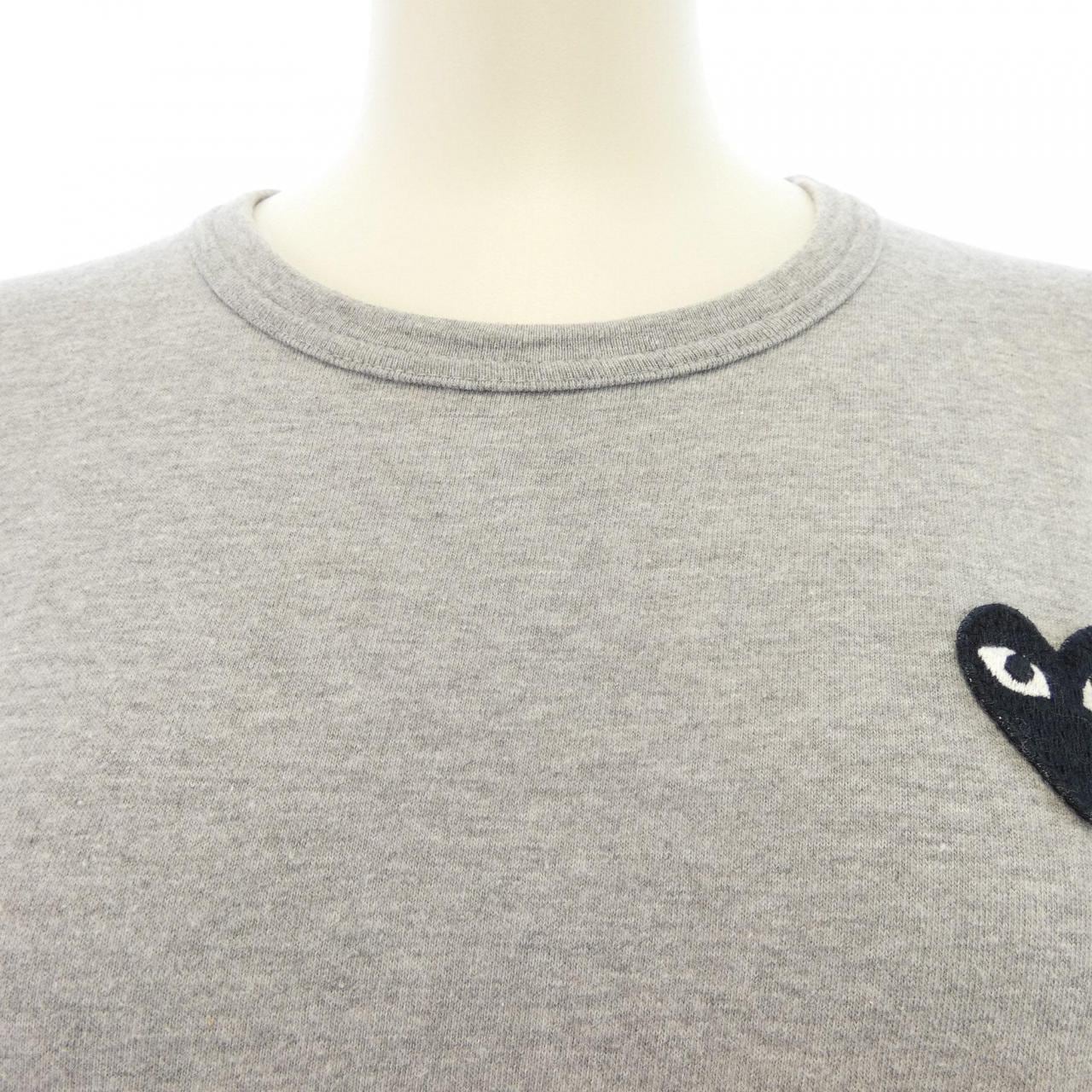 プレイコムデギャルソン PLAY COMME des GARCONS AZ-T121 Tシャツ