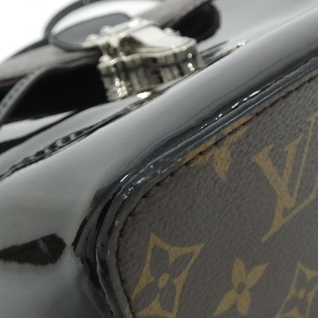 ルイヴィトン モノグラム ヴェルニ ミロワール ホット スプリング M55769 リュックサック