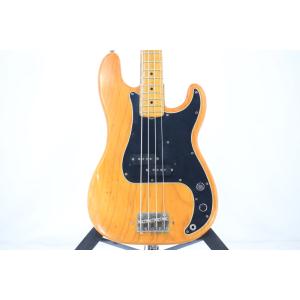 FENDER  PRECISION BASS