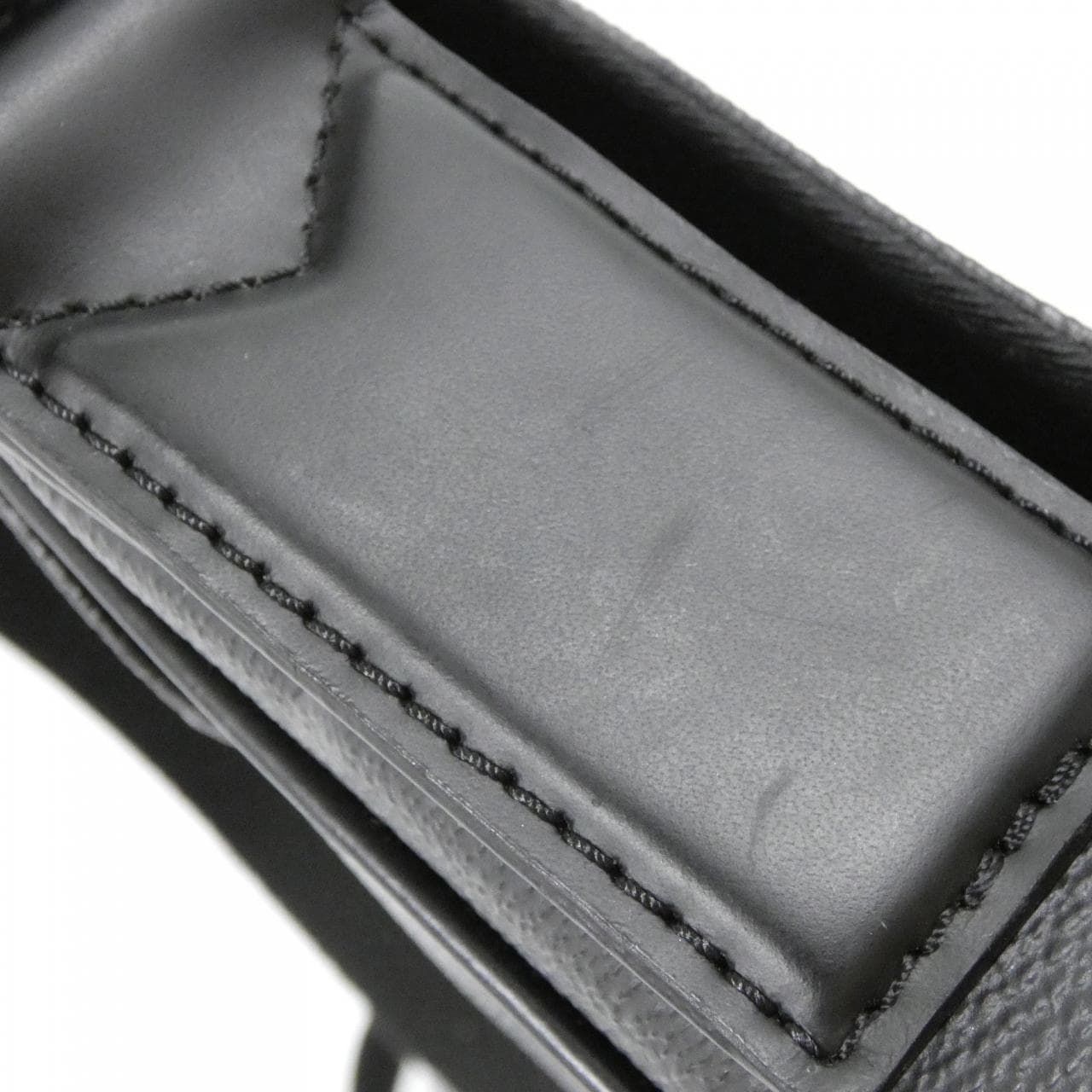 ルイヴィトン モノグラム エクリプス ディストリクト PM M44000 ショルダーバッグ