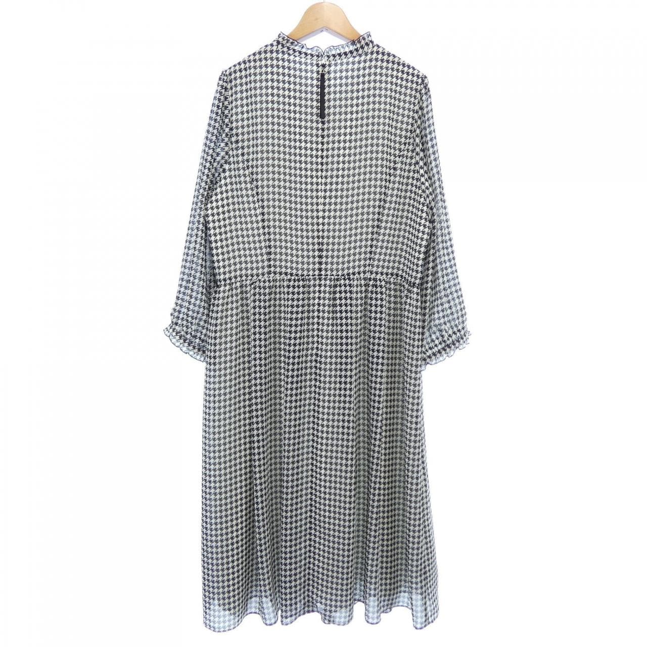 トゥービーシック TO BE CHIC ワンピース