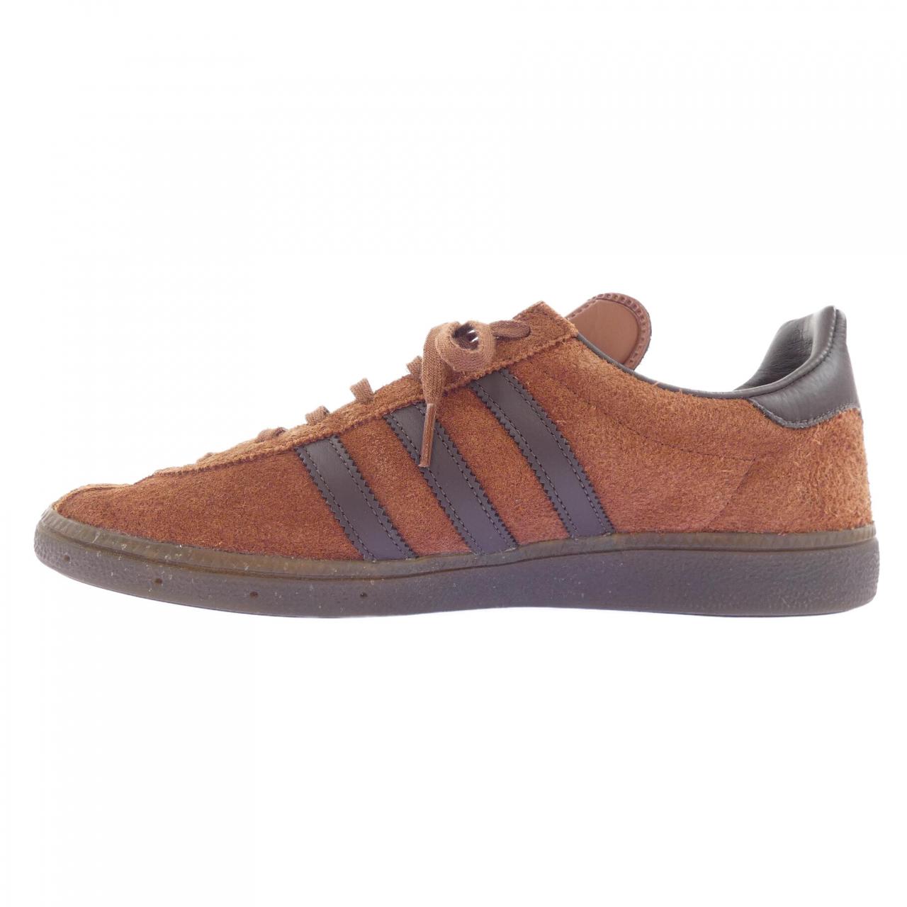 アディダス ADIDAS GZ3616 スニーカー
