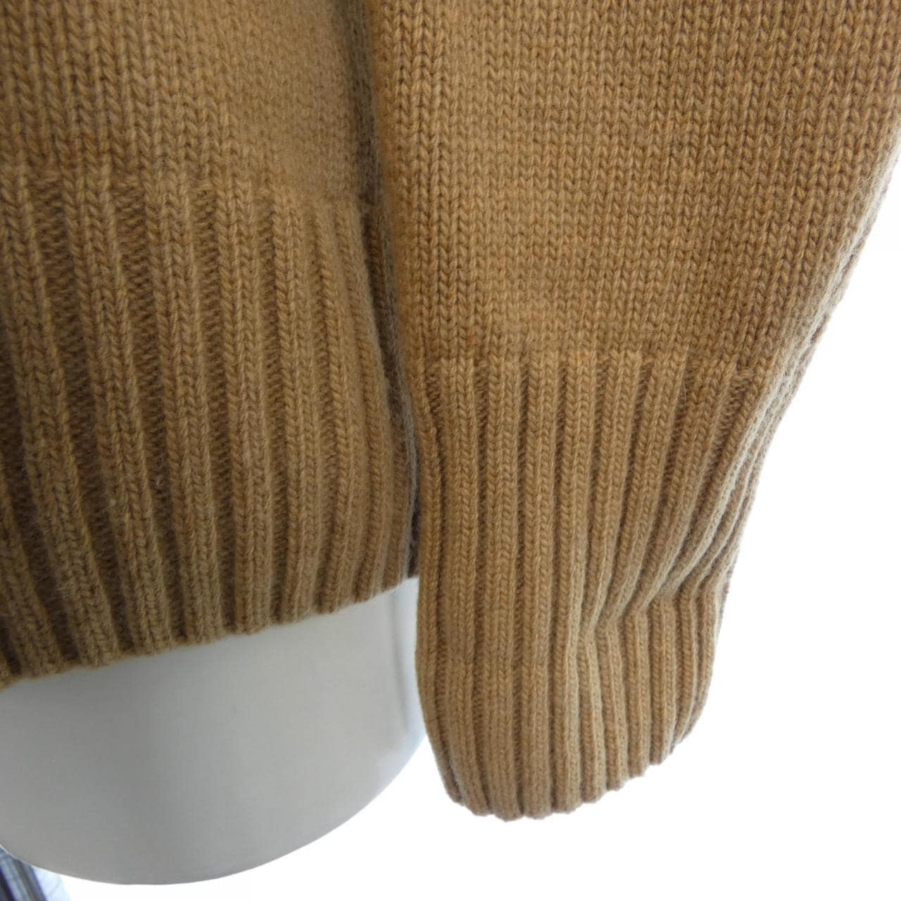 メゾンキツネ MAISON KITSUNE HU00539KT1084 ニット