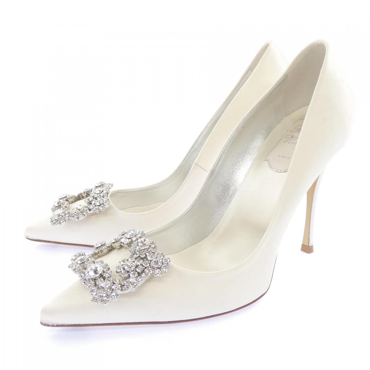 ロジェヴィヴィエ ROGER VIVIER パンプス