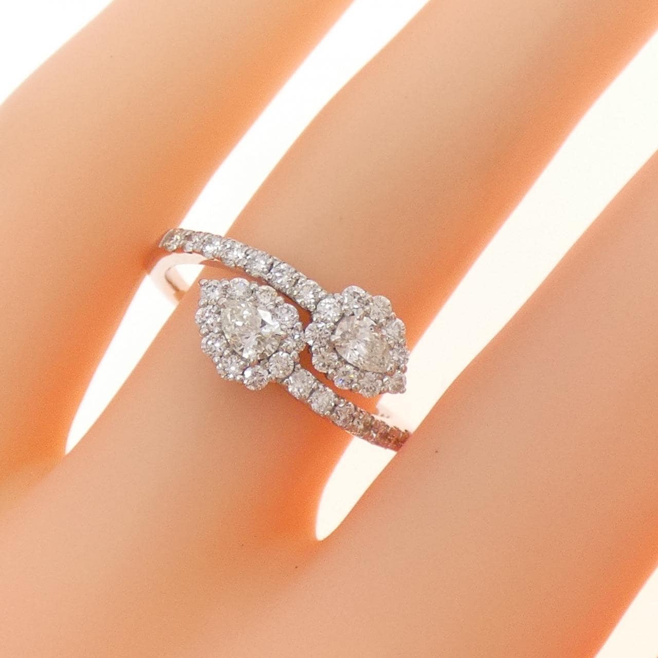 【新品】PT900 ダイヤモンド リング 0.70CT