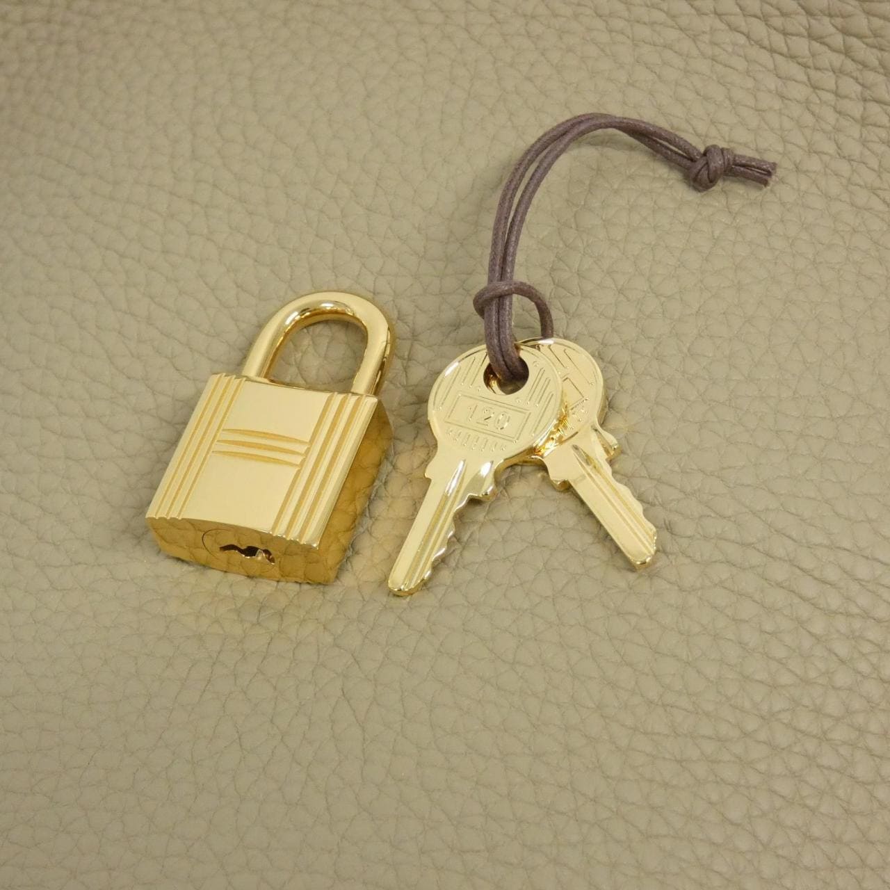 エルメス ピコタン ロック MM 060991CC バッグ