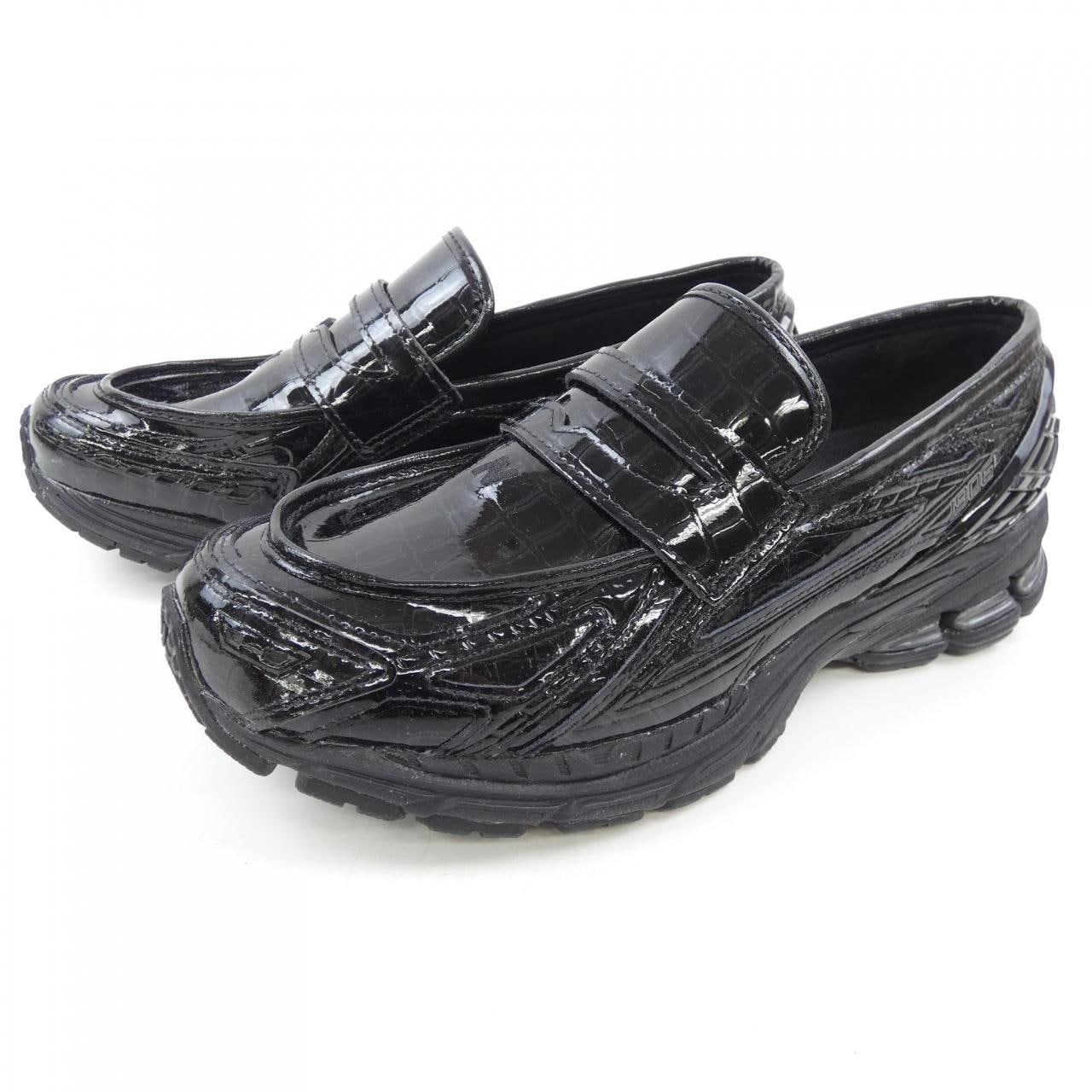 ニューバランス NEW BALANCE U1906LCR シューズ