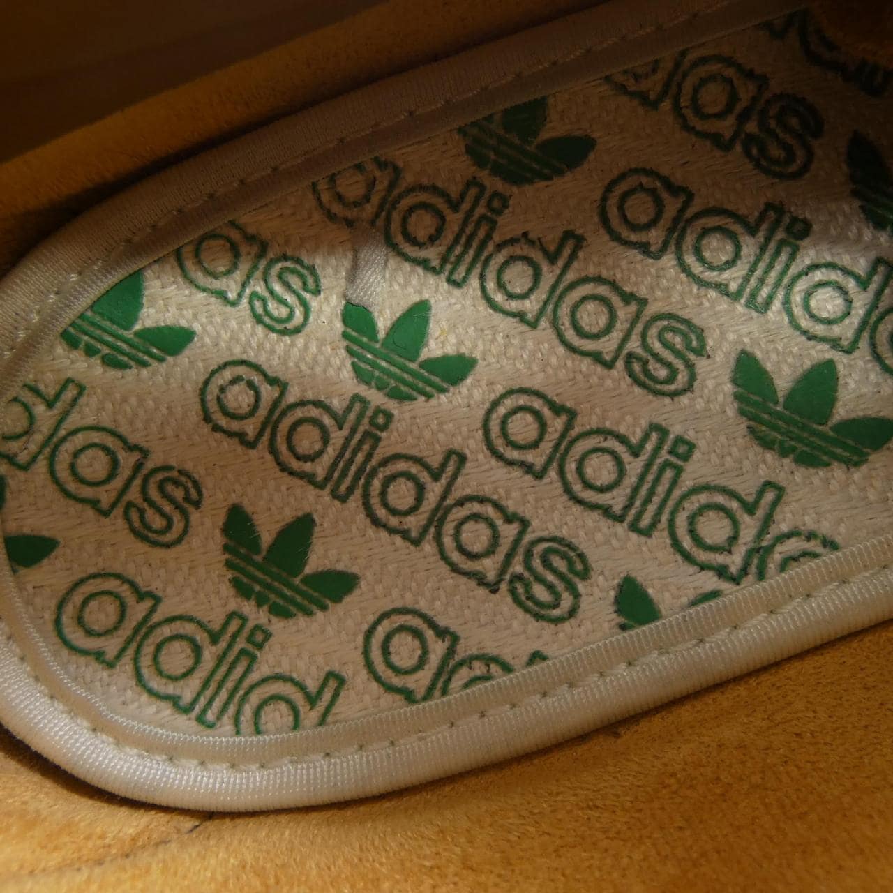 アディダス ADIDAS GW8206 スニーカー
