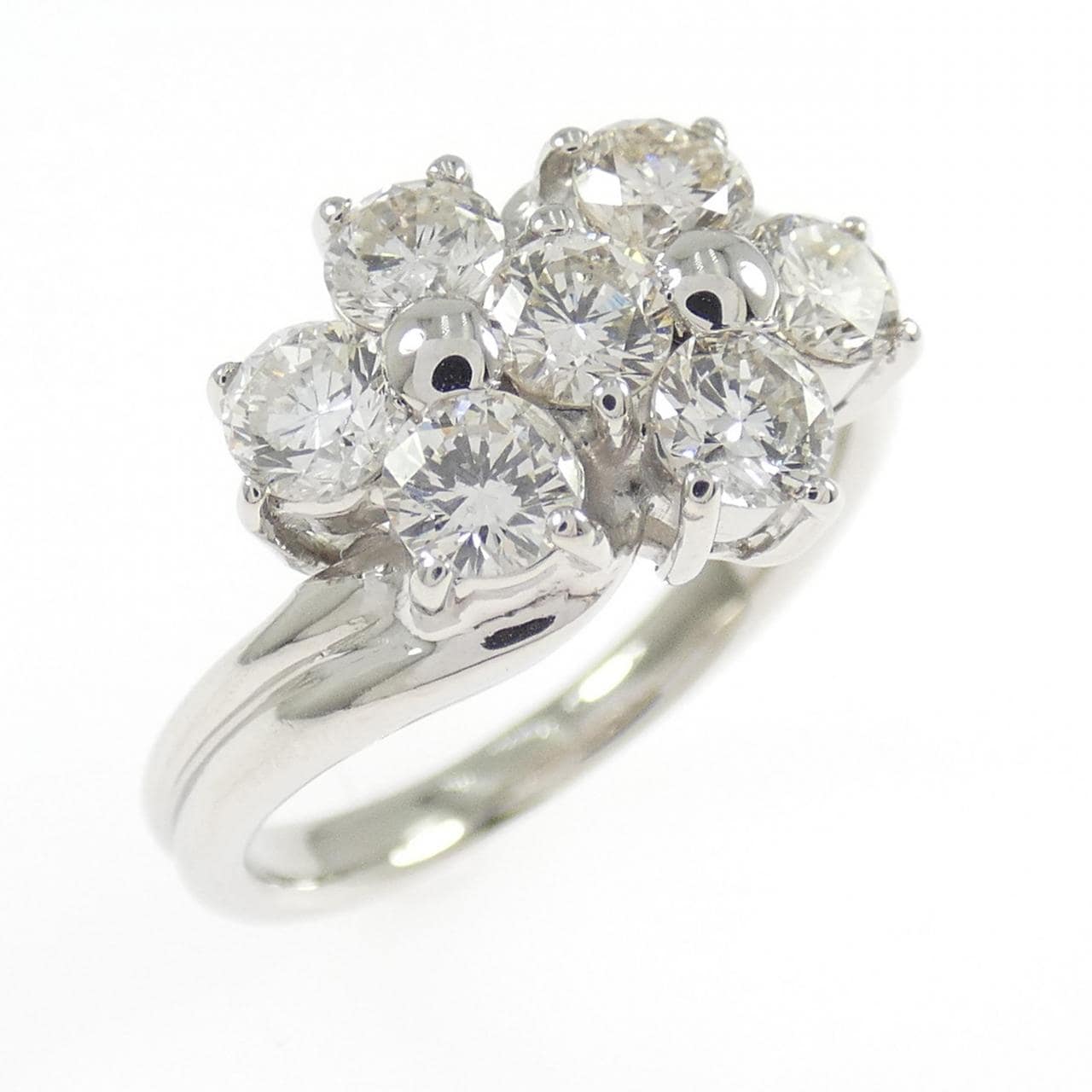PT900 フラワー ダイヤモンド リング 1.09CT