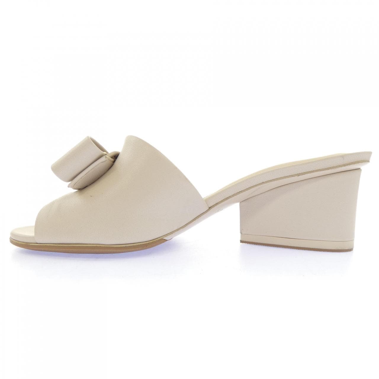 サルヴァトーレフェラガモ SALVATORE FERRAGAMO サンダル