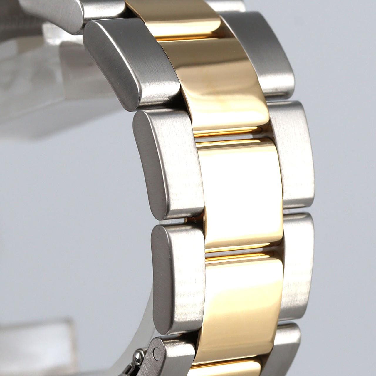 ロレックス サブマリーナーデイト 16613. SSxYG 自動巻 U番