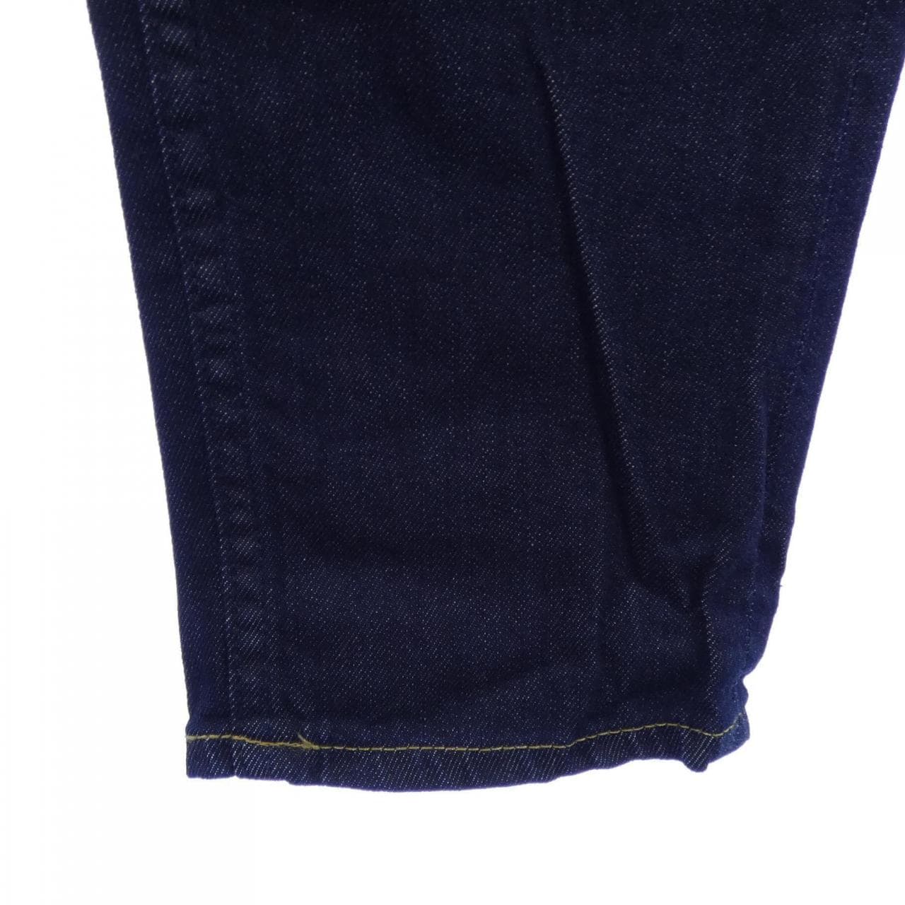 ヤヌーク YANUK ジーンズ