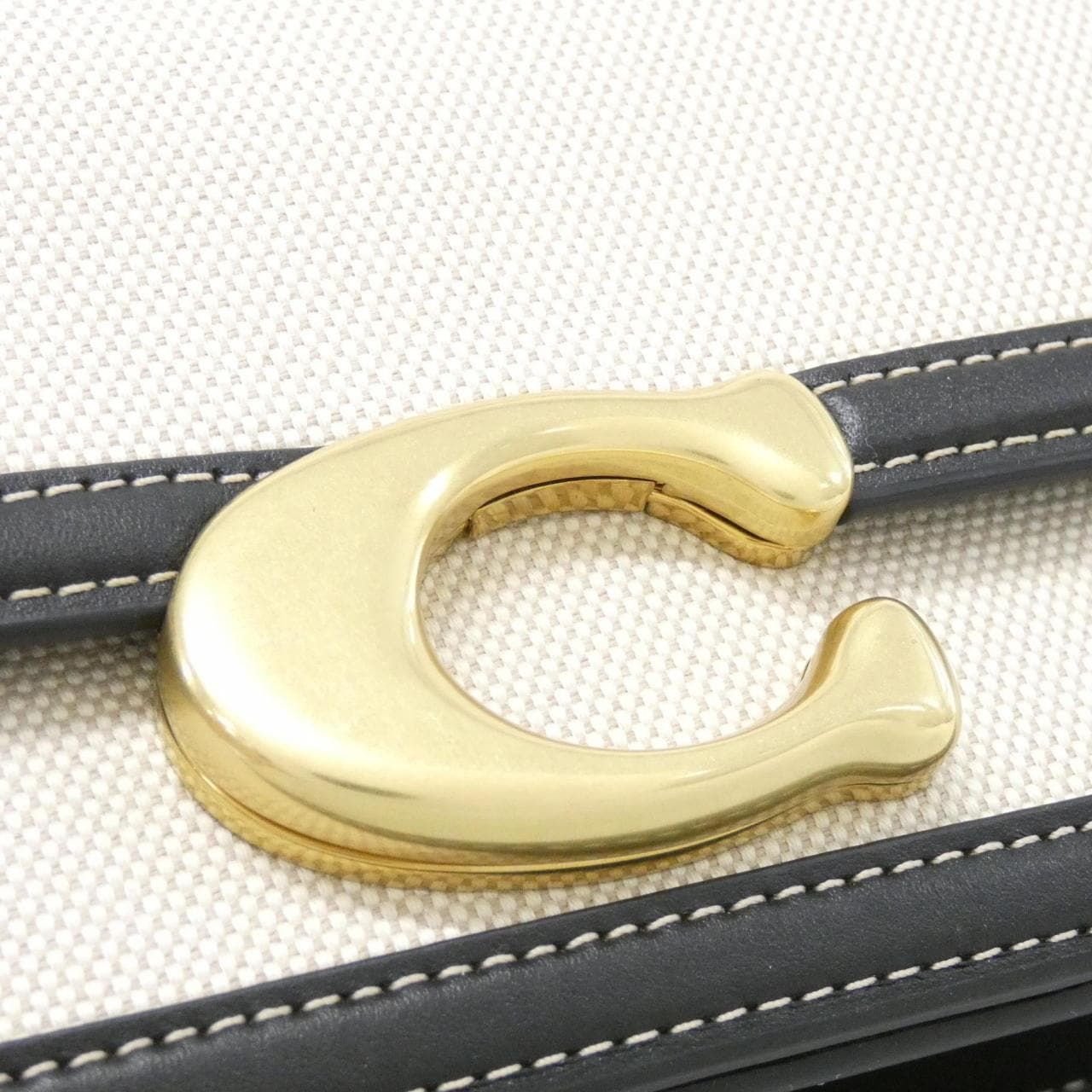 【新品】コーチ CR672 ショルダーバッグ