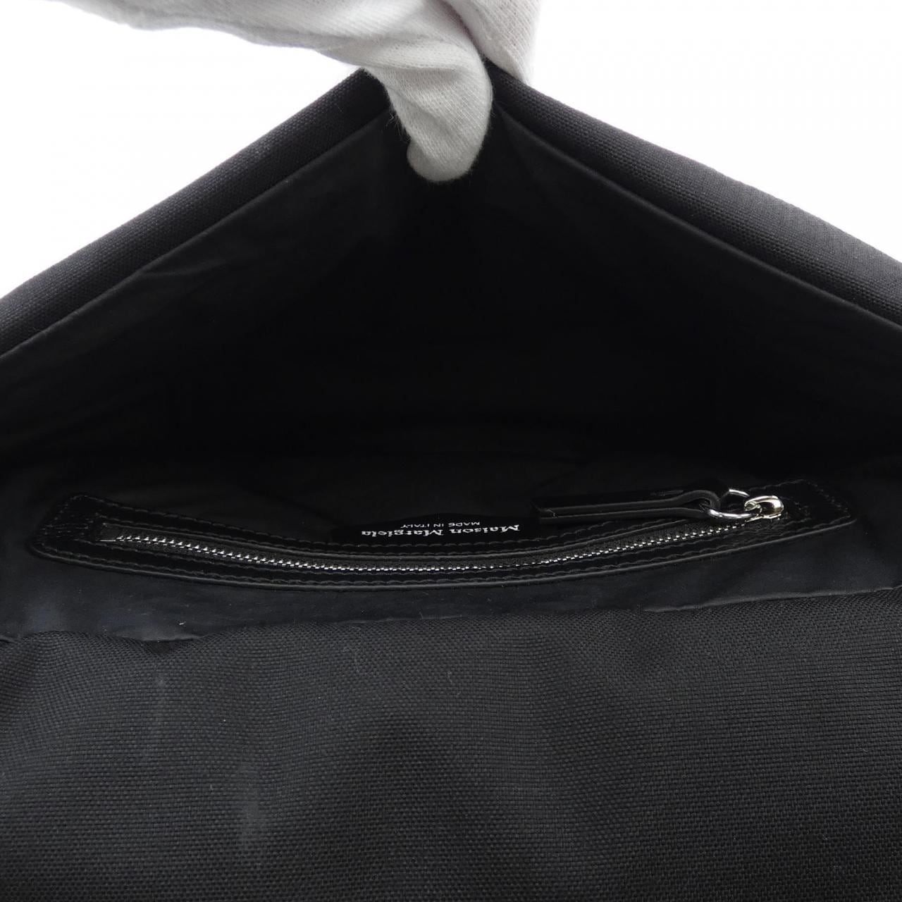 メゾンマルジェラ Maison Margiela SB1WG0040 BAG