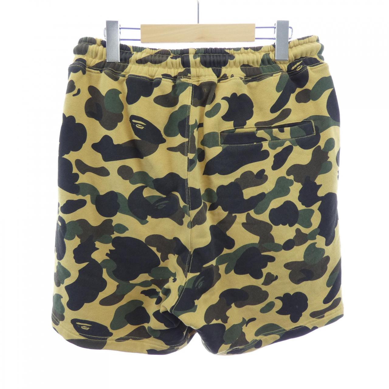 アベイシングエイプ A BATHING APE ショートパンツ