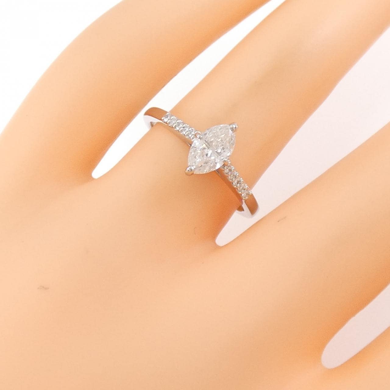 PT900 ダイヤモンド リング 0.626CT