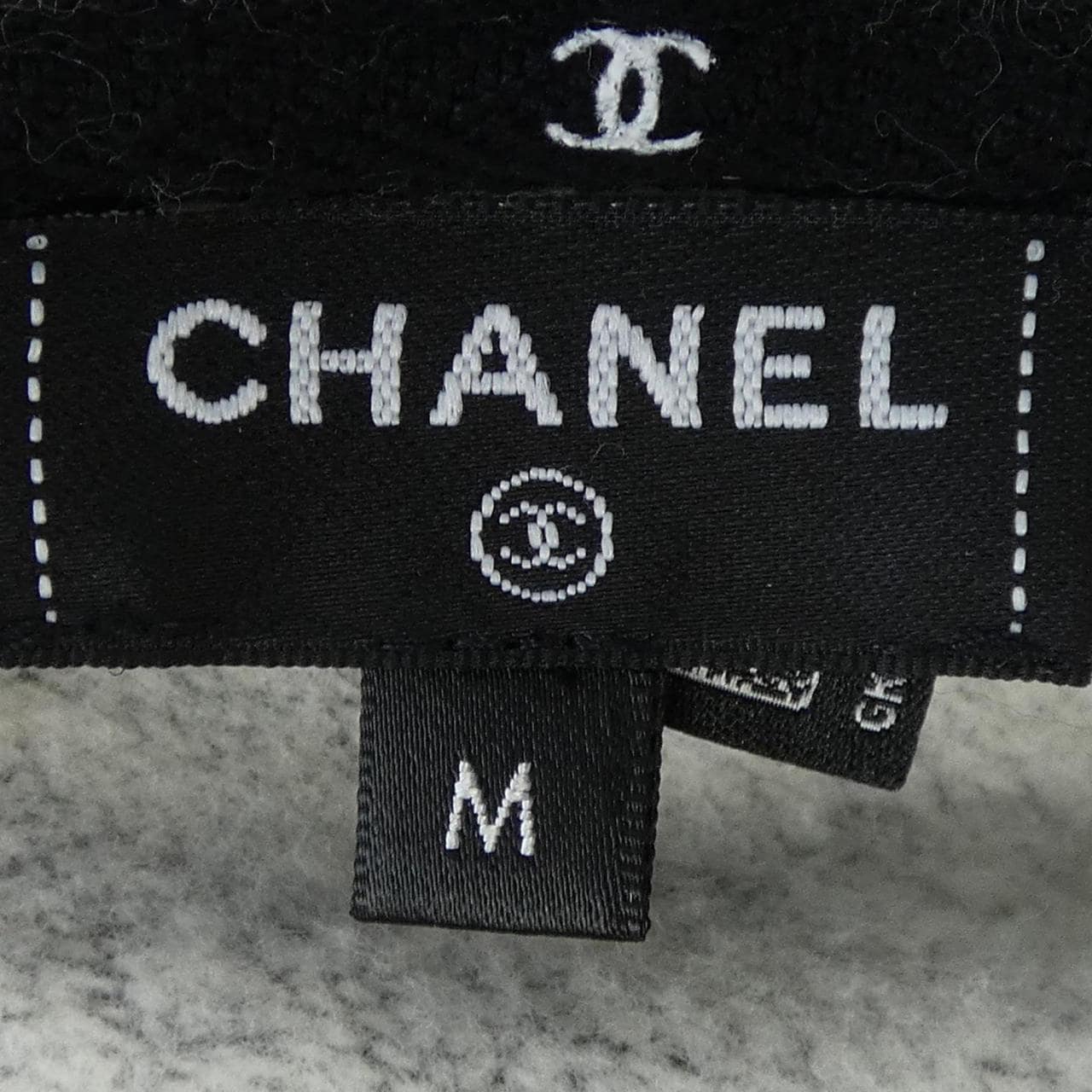 CHANEL Chanel Look46 P80164K11599 25B PARKER