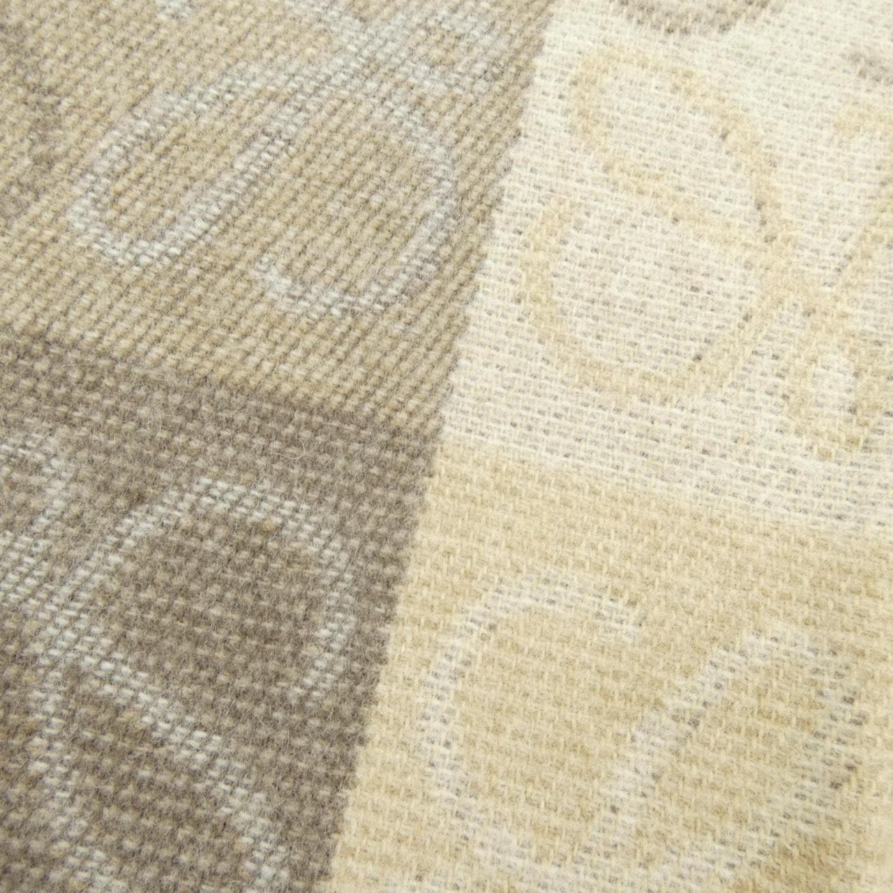 ロエベ LOEWE MUFFLER