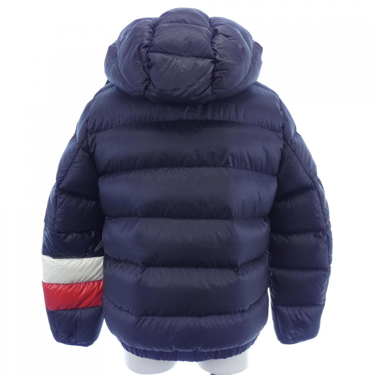 モンクレール MONCLER ダウンジャケット