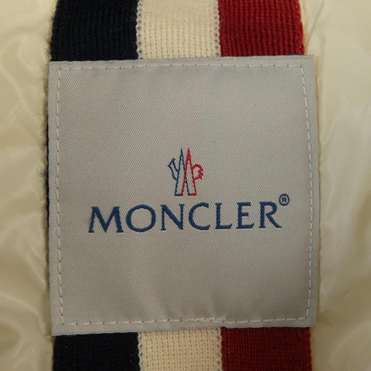 MONCLER蒙克勒羽绒服