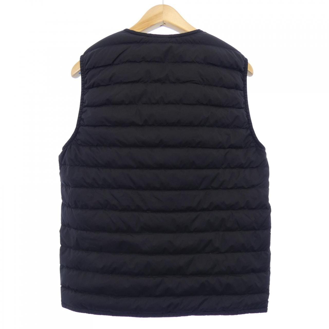 モンベル MONT BELL 1101672 ダウンベスト