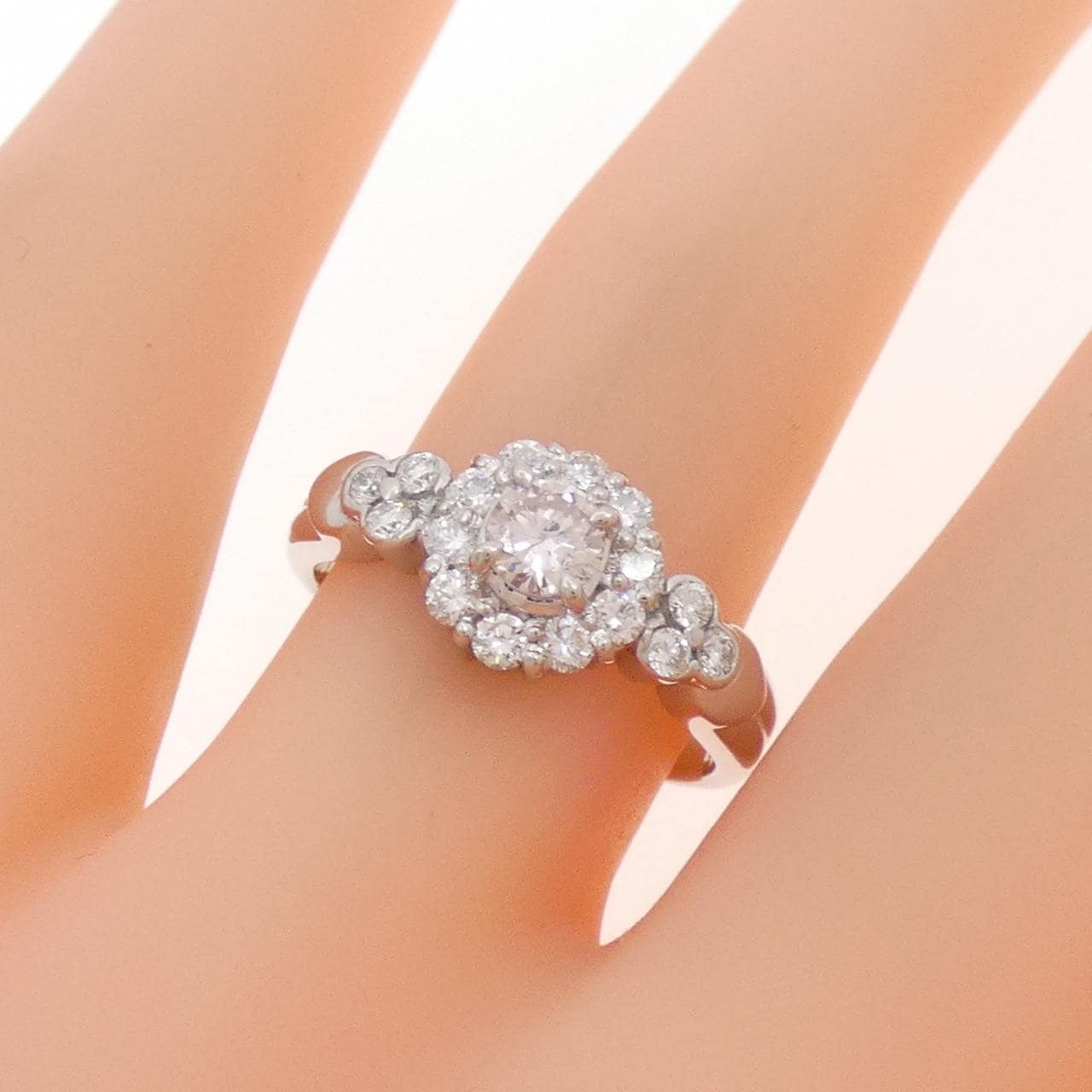 PT900粉色钻石指，0.230克拉