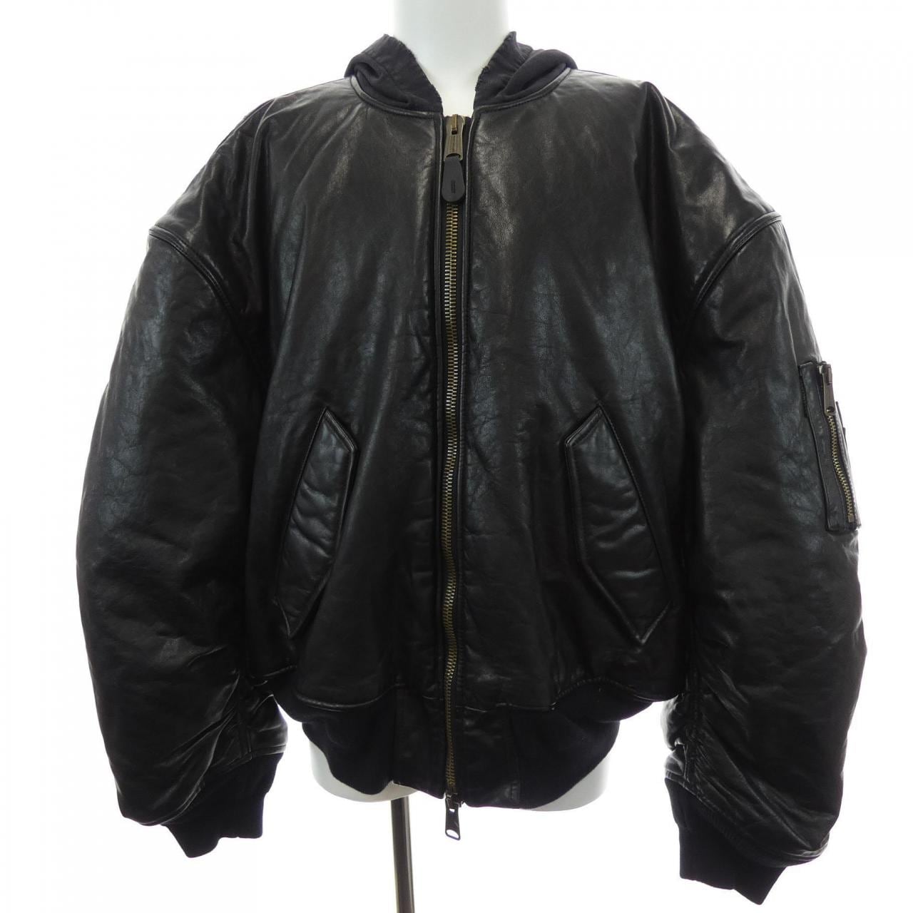 バレンシアガ BALENCIAGA 750953 TOS17 レザージャケット