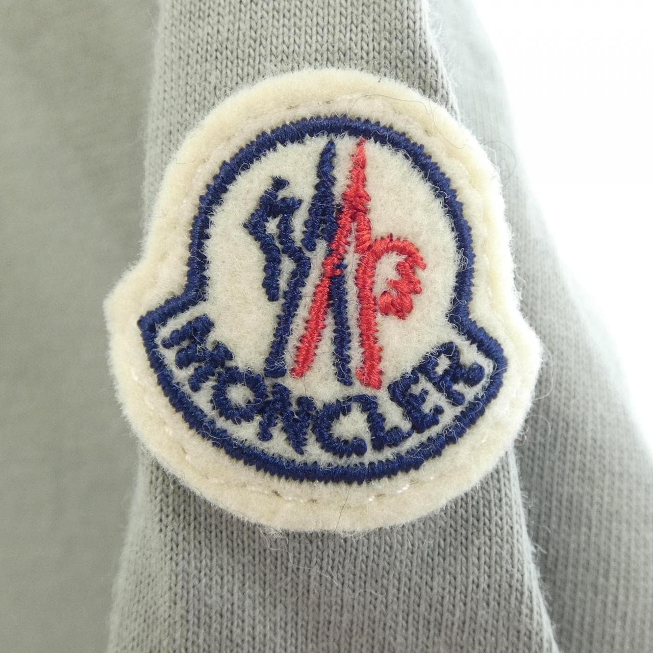 モンクレール MONCLER J10938C73200 Tシャツ