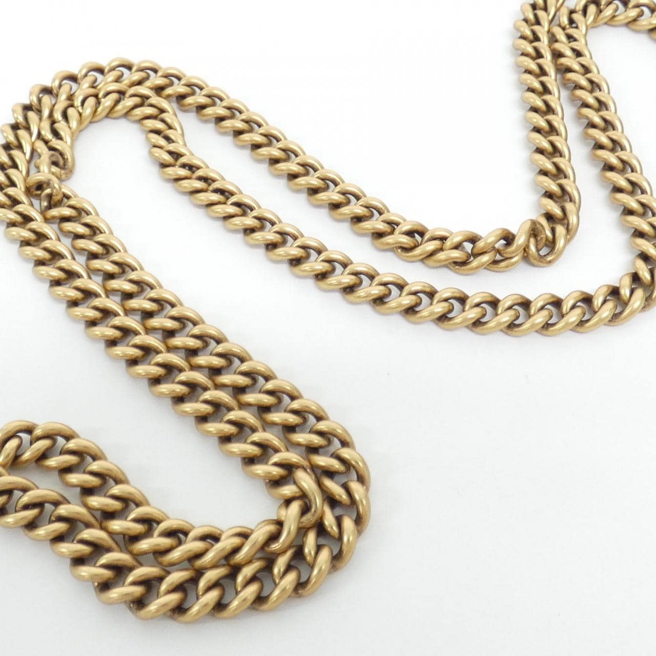 グッチ GG MARMONT 474575 DTD1T ショルダーバッグ